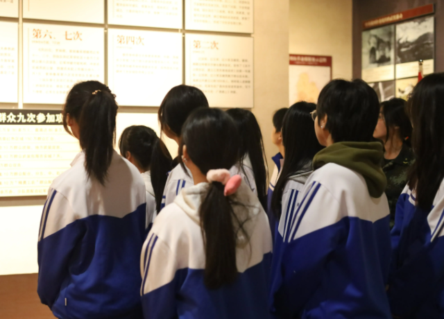 坚持五育并举促进学生全面发展以教育质