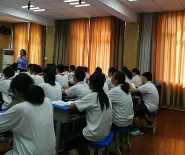 稳固并提升了教育的新优势教育科研的战