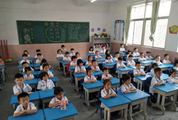 教育联合体文来杯编程赛轮流让每个孩子