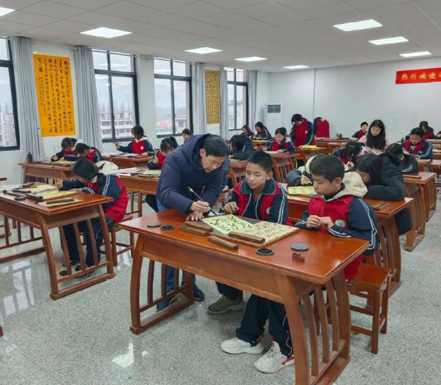 校园80%的学生参加了课后服务开设了十多